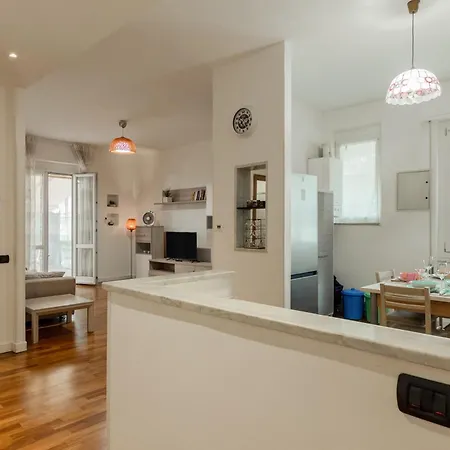 Guesthost - Casa Viviana Appartement La Spezia