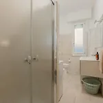 Guesthost - Casa Viviana Apartman